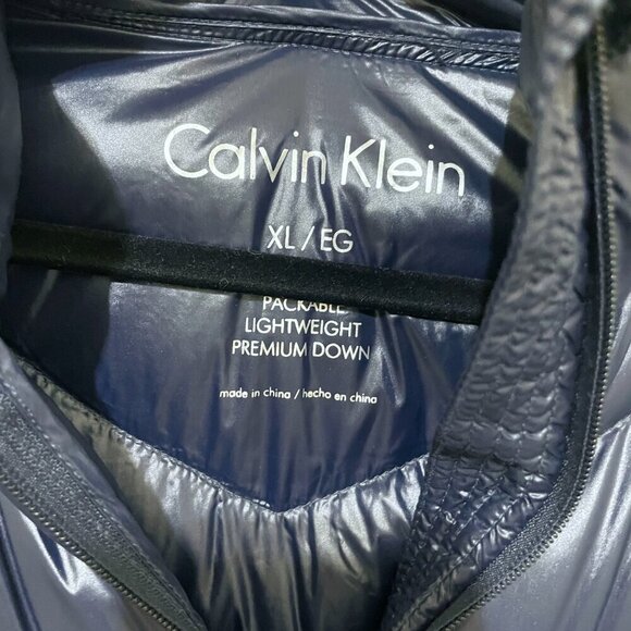 CALVIN KLEIN PACKABLE LIGHTWEIGHT PREMIUM DOWN HOODED COAT DARK BLUE, XL - Picture 6 of 14